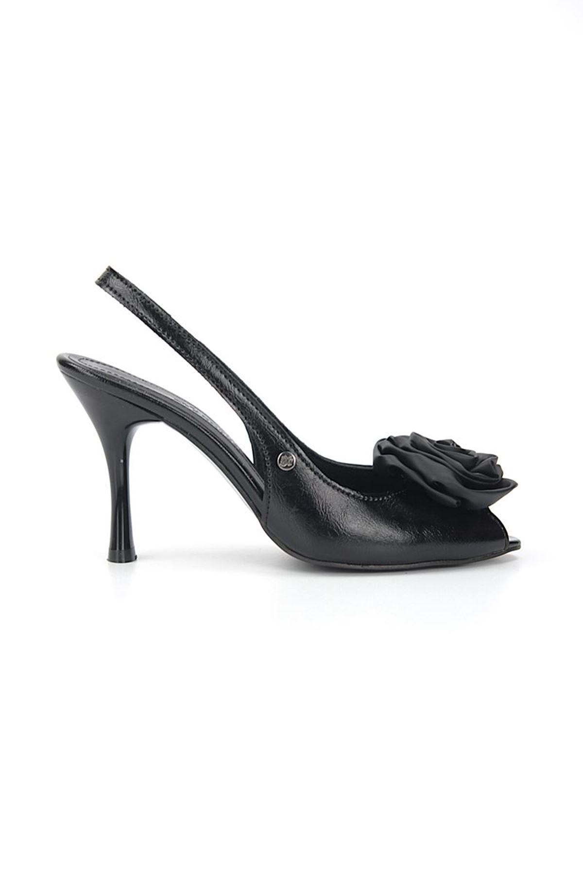Gökhan Talay Merisse Peep Toe Fındık Burun (8 cm) El Yapımı Gül Detaylı Siyah Rugan Kadın Topuklu Ayakkabı
