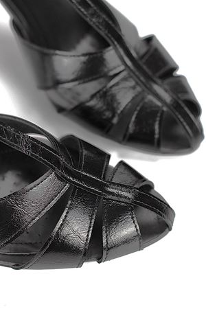Fiore Ayakkabı Princess Kadın Klasik Topuklu Ayakkabı Siyah Rugan
