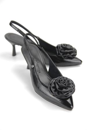 Gökhan Talay Rose Fairy Esnek Yumuşak Kaymaz Taban (4 cm) Siyah Rugan El Yapımı Gül Detaylı Açık Lastikli Kadın Topuklu Ayakkabı