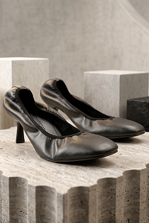 Gökhan Talay Noemi  Esnek Yumuşak Kaymaz Taban Katlanabilir (4/6 cm) Siyah Cİlt Yuvarlak Burun Kadın Ayakkabı